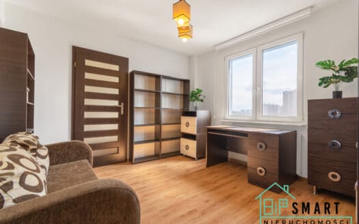 Mieszkanie, 5 pokoi, balkon, winda, 4 piętro ul. KEN